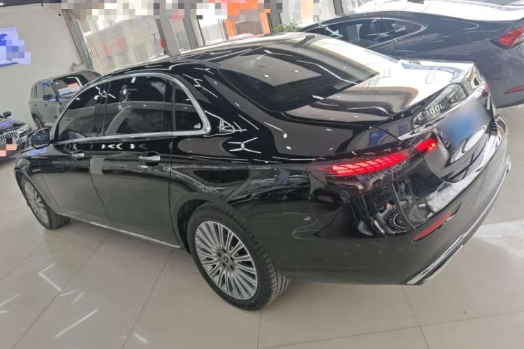 Used Mercedes-Benz E-Class 2022 Updated E 300 L Stylish Edition Exterior 3