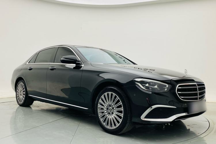 Used Mercedes-Benz E-Class 2022 Second Facelift E 300 L Luxury Edition Exterior 3