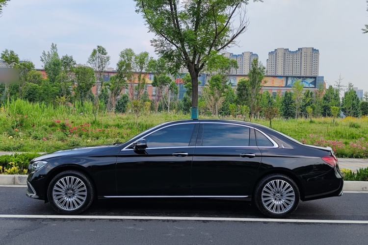 Used Mercedes-Benz E-Class 2022 Updated E 300 L Luxury Edition Exterior 3