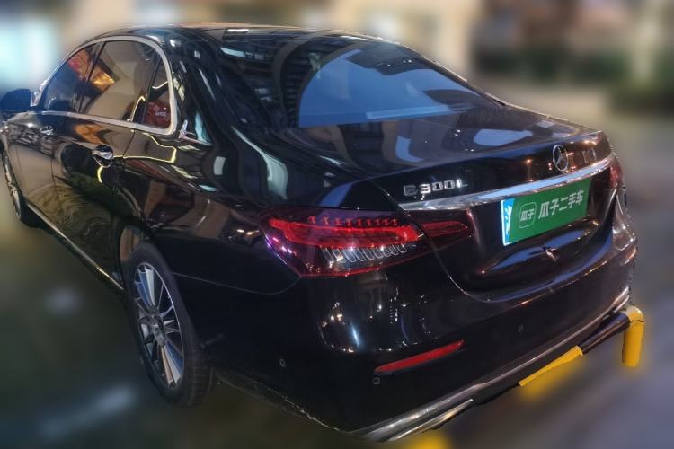 Used Mercedes-Benz E-Class 2022 E 260 L Exterior 3