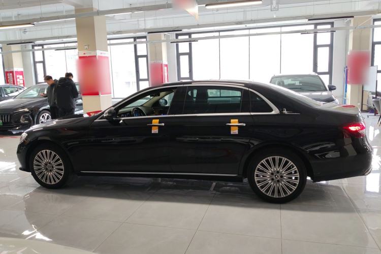 Used Mercedes-Benz E-Class 2022 Revised Version E 300 L Fashion Edition Exterior 3