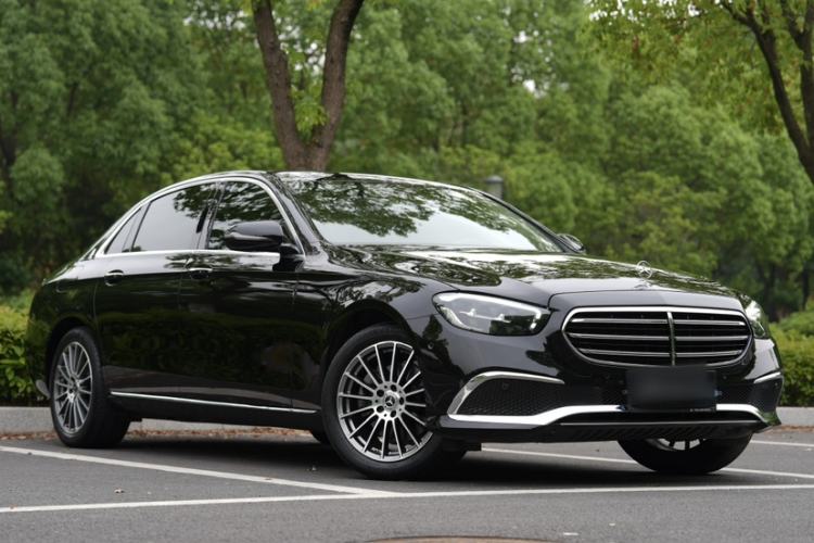Used Mercedes-Benz E-Class 2022 Second Facelift E 260 L Exterior 3