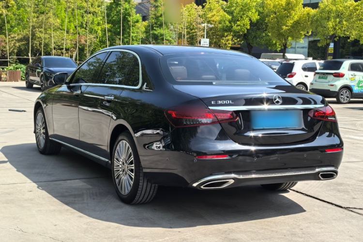 Used Mercedes-Benz E-Class 2022 Updated E 300 L Stylish Edition Exterior 3