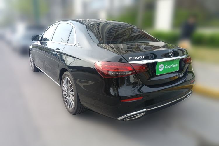 Used Mercedes-Benz E-Class 2022 Revised Version E 300 L Luxury Edition Exterior 3