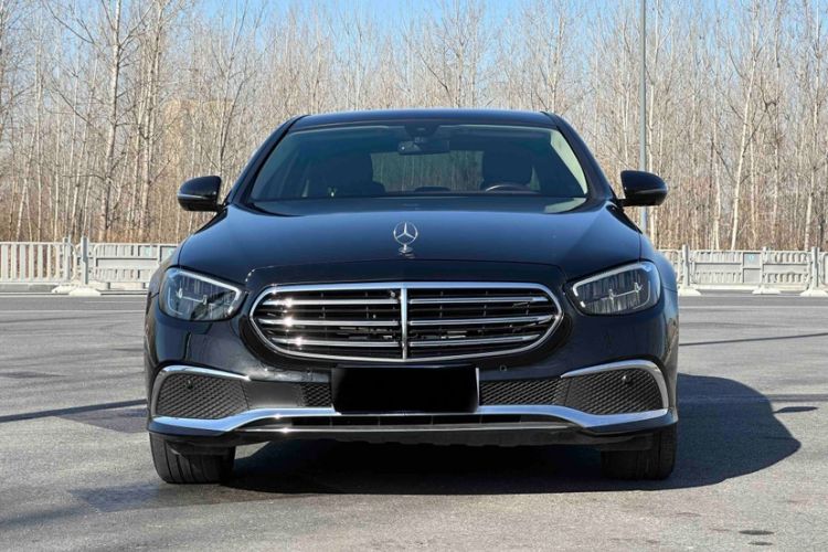 Used Mercedes-Benz E-Class 2022 E 300 L Luxury Model Exterior 3