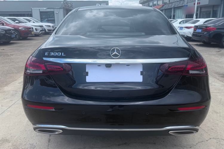 Used Mercedes-Benz E-Class 2022 E 300 L Stylish Model Exterior 4
