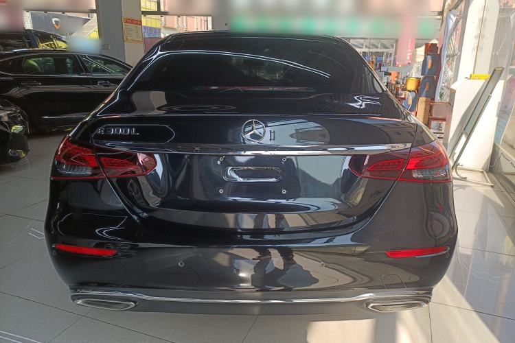 Used Mercedes-Benz E-Class 2022 Updated E 300 L Luxury Edition Exterior 4