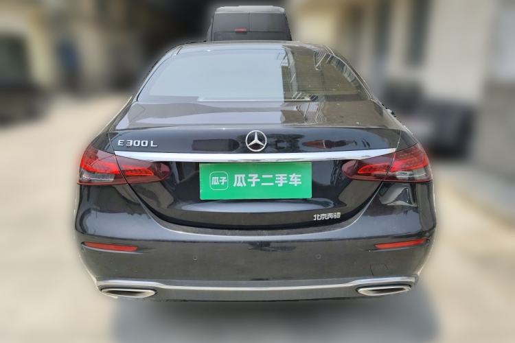 Used Mercedes-Benz E-Class 2022 Updated E 300 L Luxury Edition Exterior 4