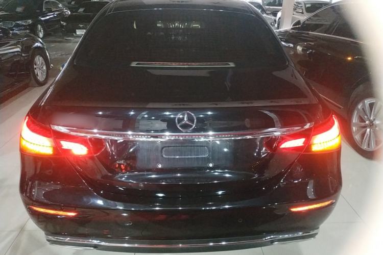 Used Mercedes-Benz E-Class 2022 E 300 L Luxury Model Exterior 4