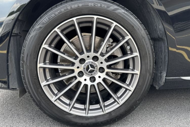 Used Mercedes-Benz E-Class 2022 E 260 L Exterior 4