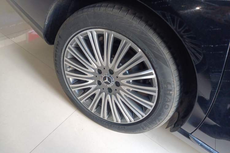 Used Mercedes-Benz E-Class 2022 Updated E 300 L Stylish Edition Exterior 4