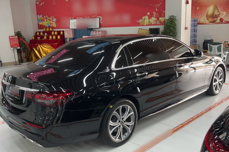 Used Mercedes-Benz E-Class 2022 Revised Version E 300 L Sport Luxury Edition Exterior 4