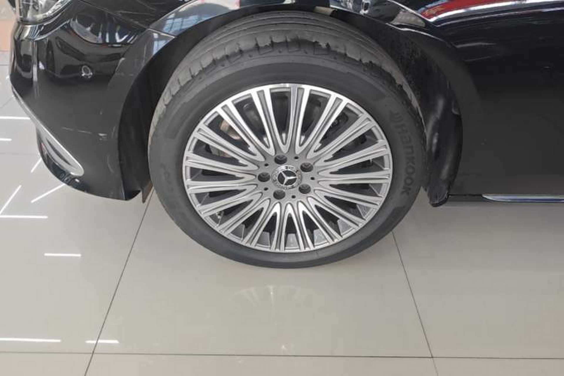Used Mercedes-Benz E-Class 2022 Updated E 300 L Stylish Edition Exterior 4