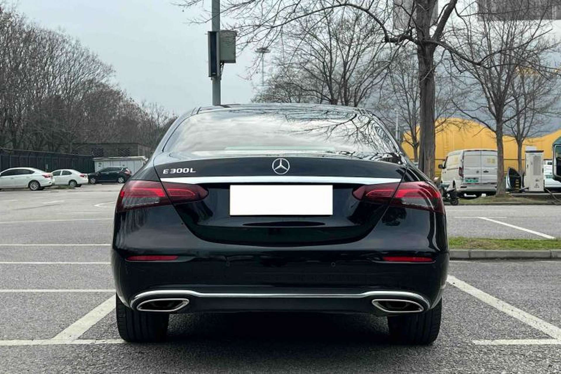 Used Mercedes-Benz E-Class 2022 E 300 L Stylish Model Exterior 4