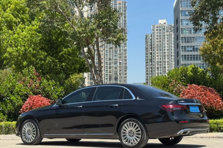 Used Mercedes-Benz E-Class 2022 Revised Version E 300 L Luxury Edition Exterior 5