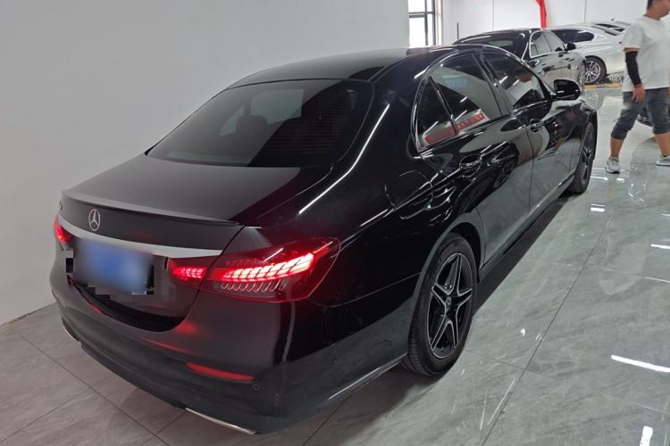 Used Mercedes-Benz E-Class 2022 E 260 Stylish Sports Edition Exterior 5