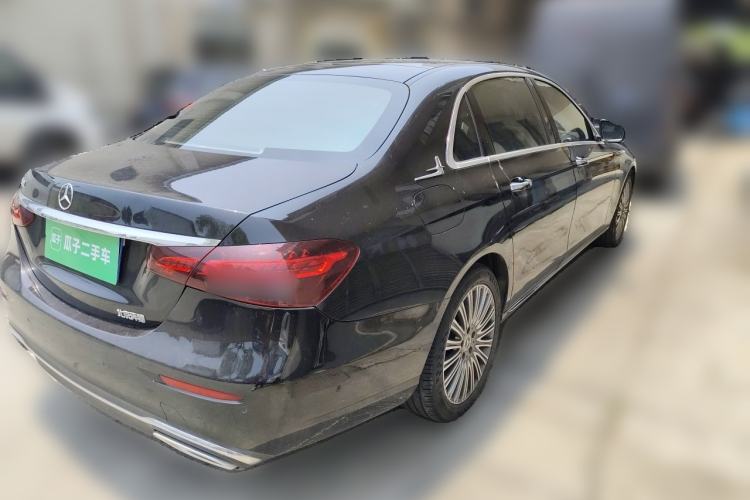 Used Mercedes-Benz E-Class 2022 Updated E 300 L Luxury Edition Exterior 5