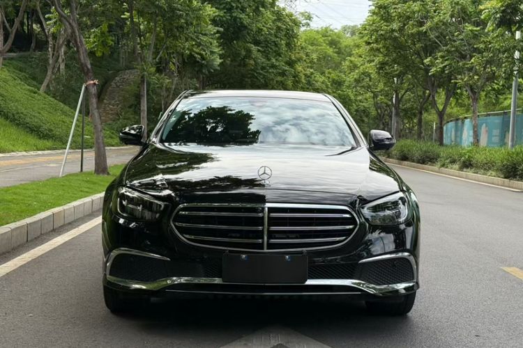 Used Mercedes-Benz E-Class 2022 Revised Version E 300 L Luxury Edition Exterior 5