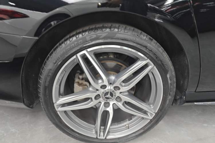 Used Mercedes-Benz E-Class 2022 Revised Version E 300 L Sport Luxury Edition Exterior 5