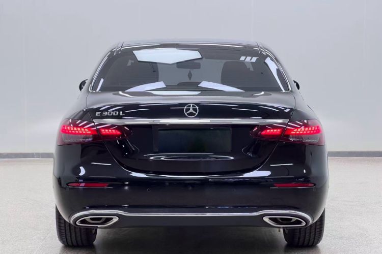 Used Mercedes-Benz E-Class 2022 Updated E 300 L Stylish Edition Exterior 5