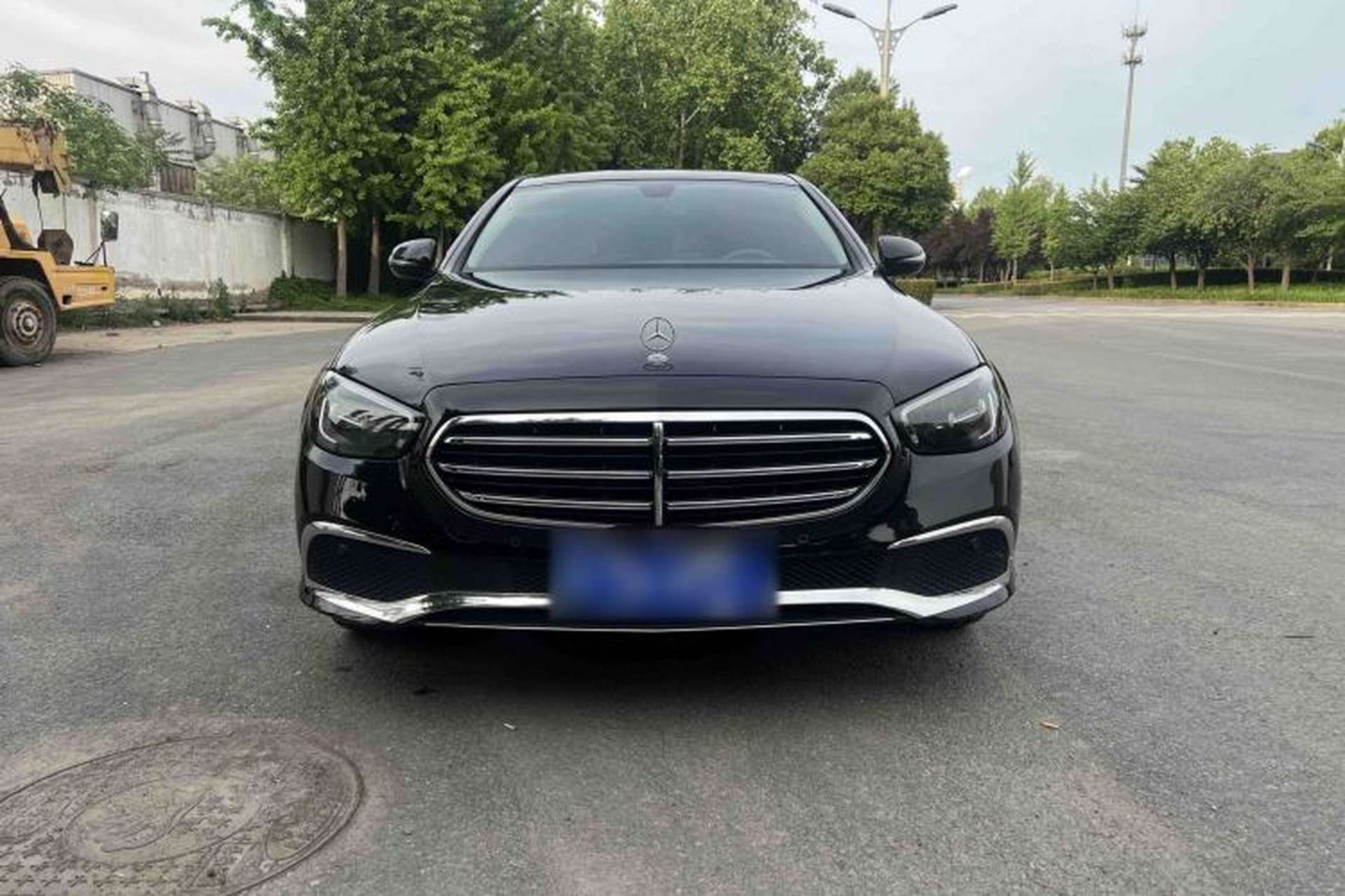 Used Mercedes-Benz E-Class 2022 E 260 L Exterior 5