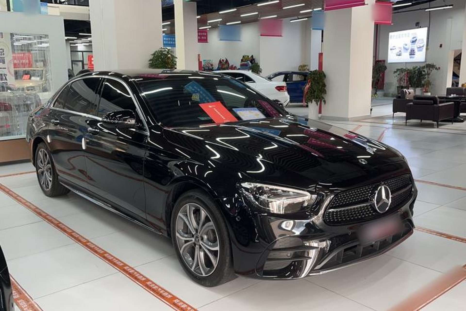 Used Mercedes-Benz E-Class 2022 Revised Version E 300 L Sport Luxury Edition Exterior 5