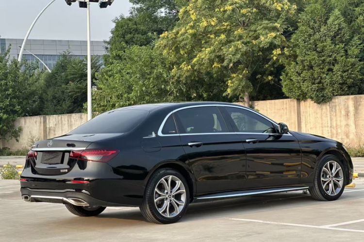 Used Mercedes-Benz E-Class 2022 Revised Version E 300 L Sport Luxury Edition Exterior 5