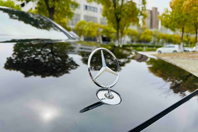 Used Mercedes-Benz E-Class 2022 E 300 L Luxury Model Exterior 5