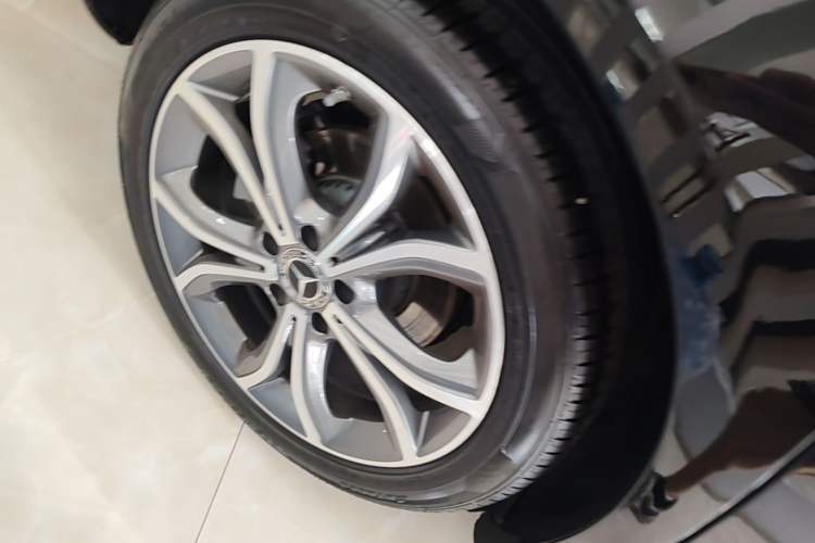 Used Mercedes-Benz E-Class 2022 Revised E 300 L Sport Luxury Edition Exterior 5