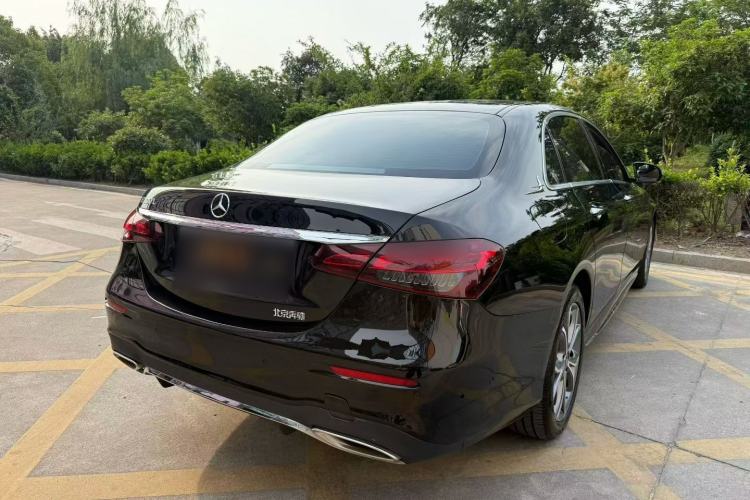Used Mercedes-Benz E-Class 2022 Revised E 300 L Sporty and Stylish Edition Exterior 6