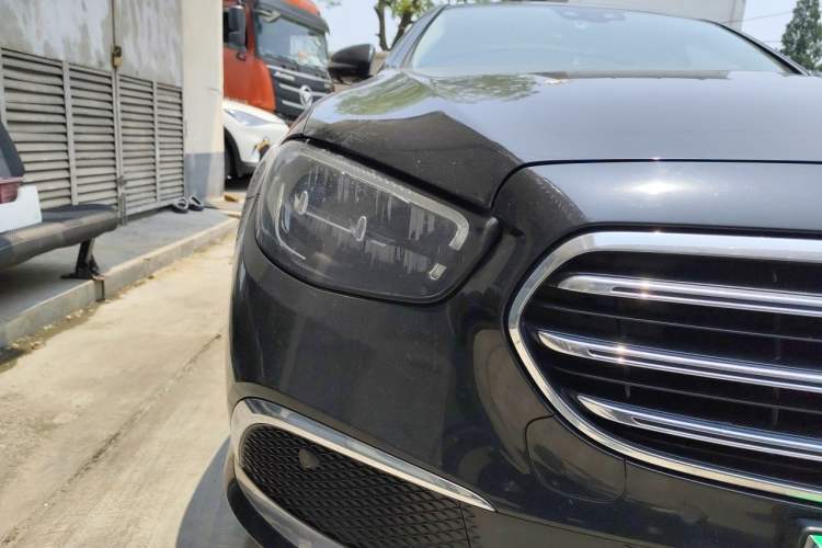 Used Mercedes-Benz E-Class 2022 Updated E 300 L Luxury Edition Exterior 6
