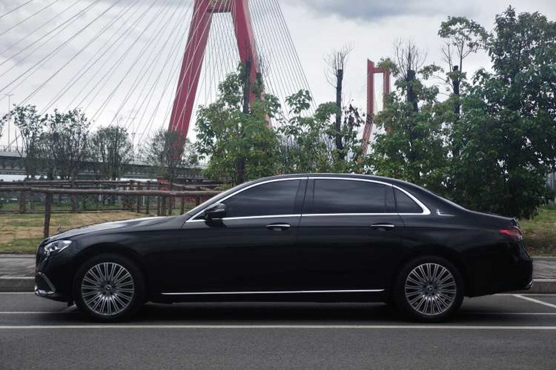 Used Mercedes-Benz E-Class 2022 Revised Version E 300 L Luxury Edition Exterior 6