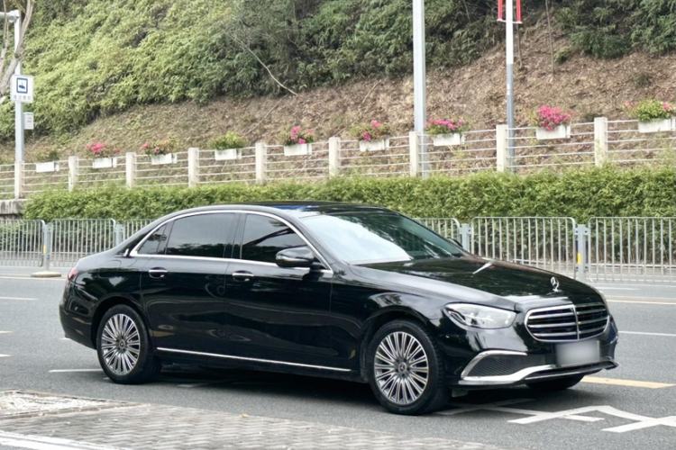 Used Mercedes-Benz E-Class 2022 Updated E 300 L Stylish Edition Exterior 6