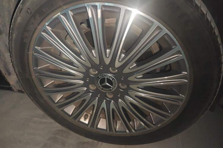 Used Mercedes-Benz E-Class 2022 Updated E 300 L Stylish Edition Exterior 7