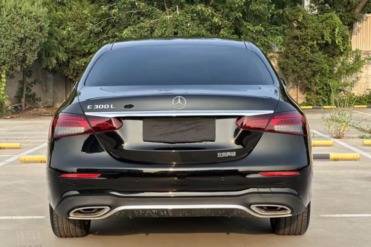 Used Mercedes-Benz E-Class 2022 Revised Version E 300 L Sport Luxury Edition Exterior 9