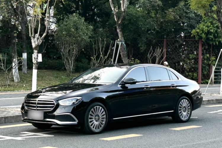 Ojetý Mercedes-Benz E-Class 2022 Revised Version E 300 L Luxury Edition Guazi used car, China used car export, Used car for sale, Used  cars, Cheapest cars for sale
