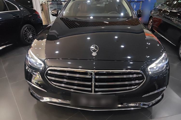Used Mercedes-Benz E-Class 2022 Updated E 300 L Luxury Edition Front