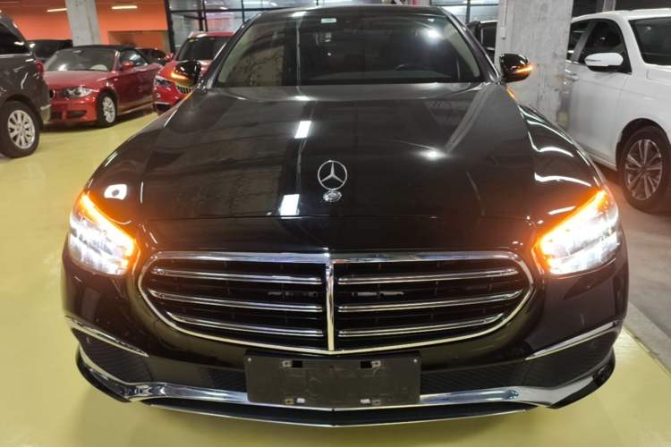 Used Mercedes-Benz E-Class 2022 E 260 L Front