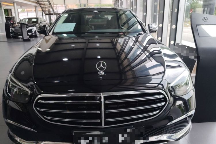 Used Mercedes-Benz E-Class 2022 E 260 L Front