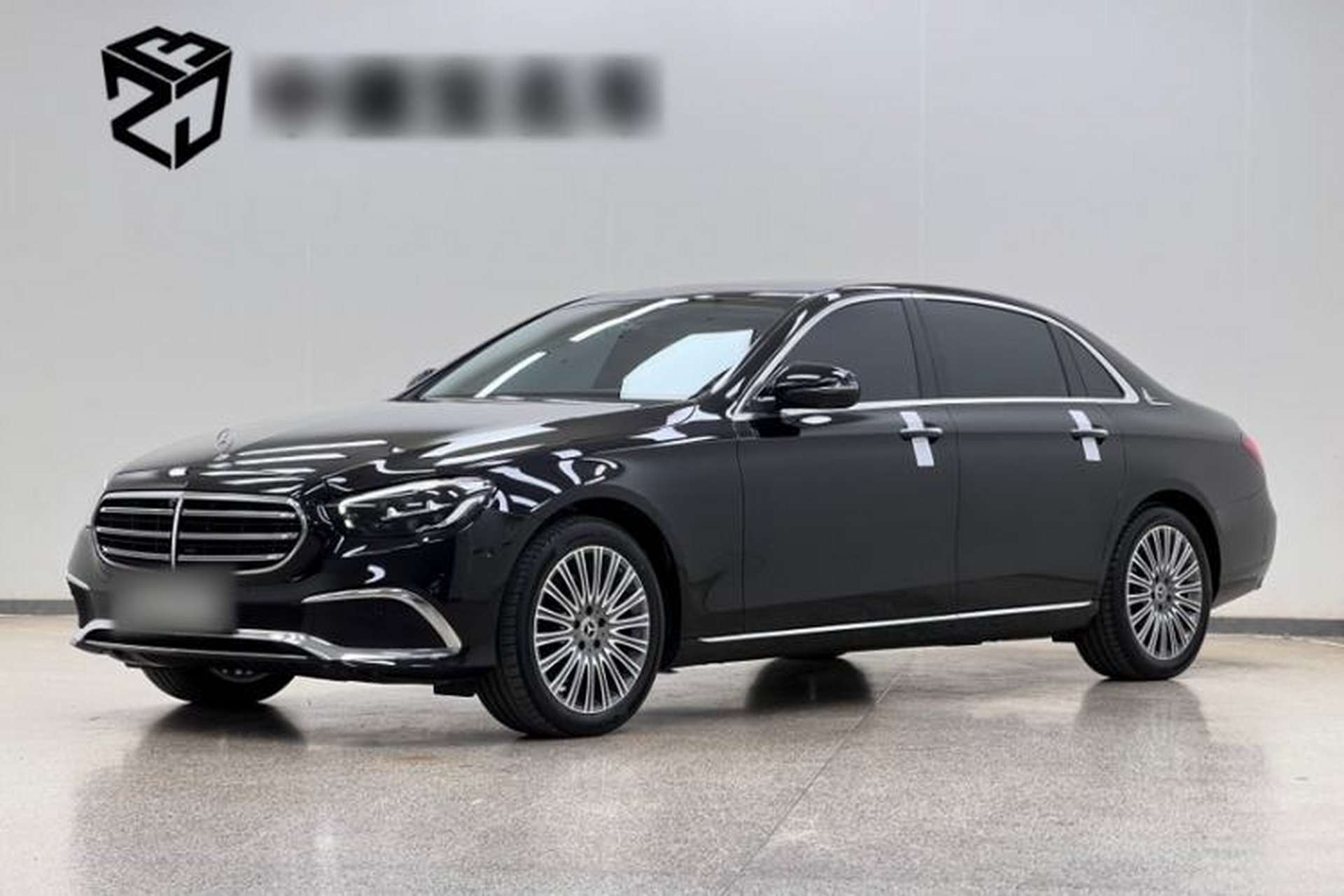 Used Mercedes-Benz E-Class 2022 Second Facelift E 300 L Luxury Edition Front Left 45 Deg