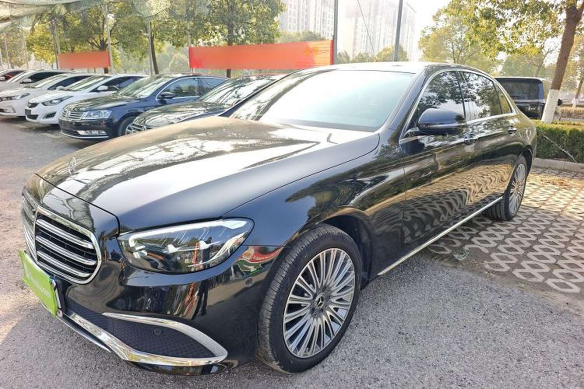 Used Mercedes-Benz E-Class 2022 Revised Version E 300 L Fashion Edition Front Left 45 Deg