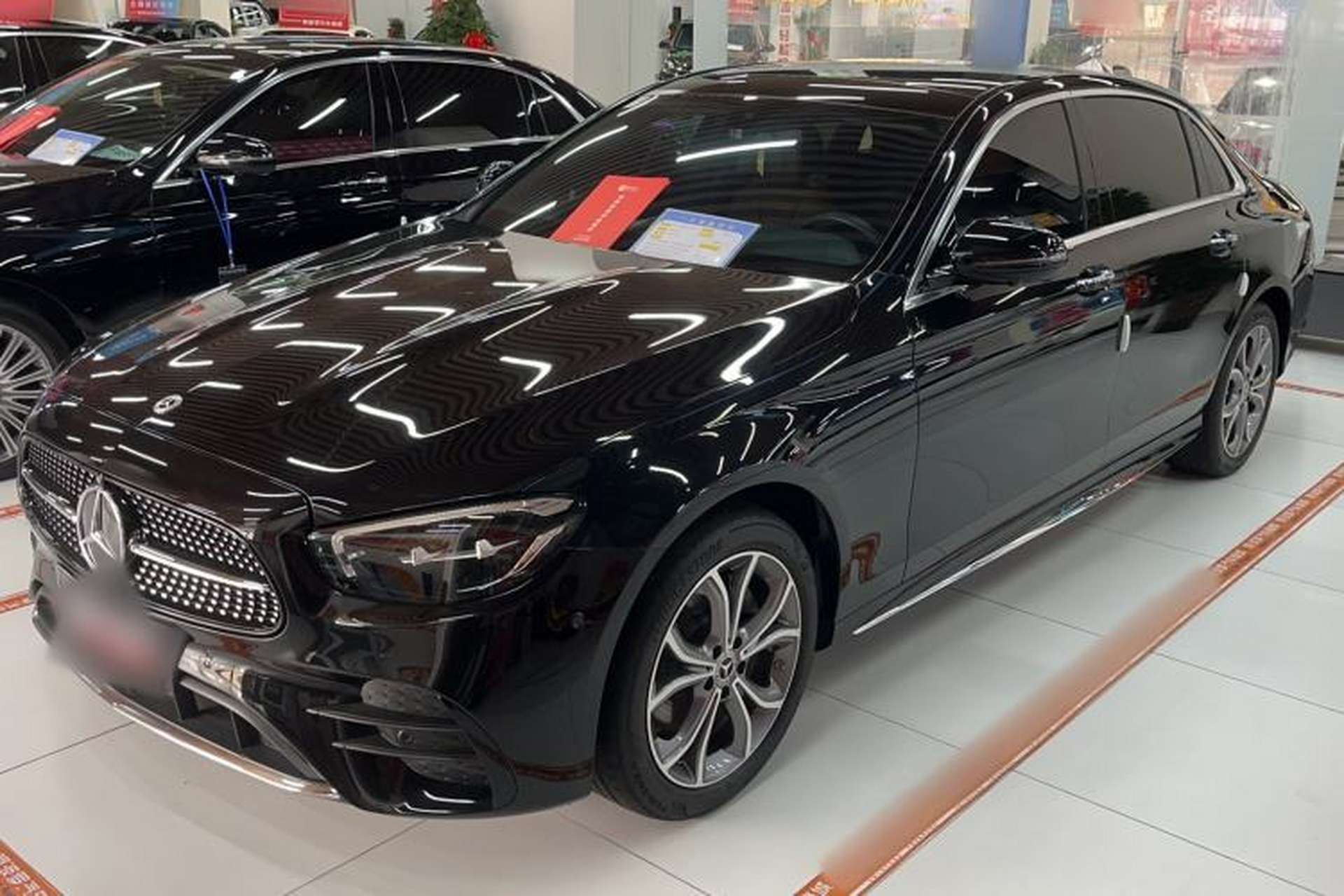 Used Mercedes-Benz E-Class 2022 Revised Version E 300 L Sport Luxury Edition Front Left 45 Deg