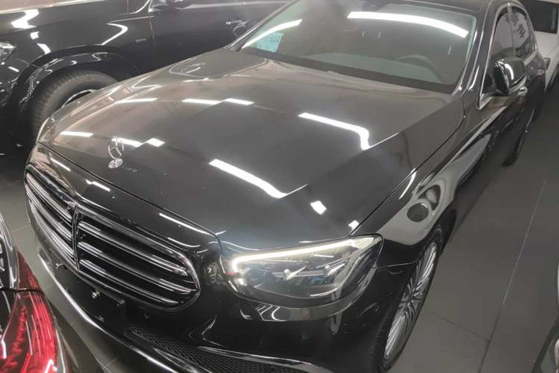 Used Mercedes-Benz E-Class 2022 Revised Version E 300 L Luxury Edition Front Left 45 Deg