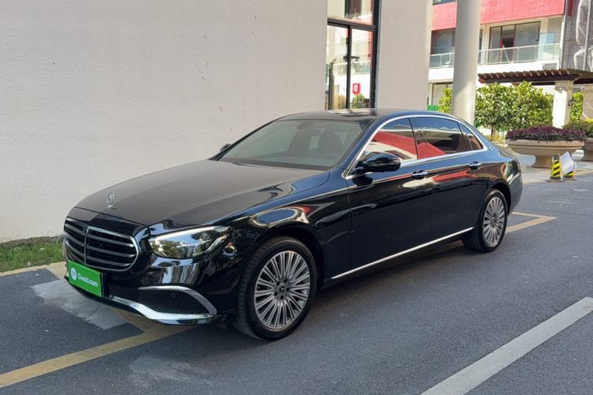 Used Mercedes-Benz E-Class 2022 Second Facelift E 300 L Fashion Edition Front Left 45 Deg
