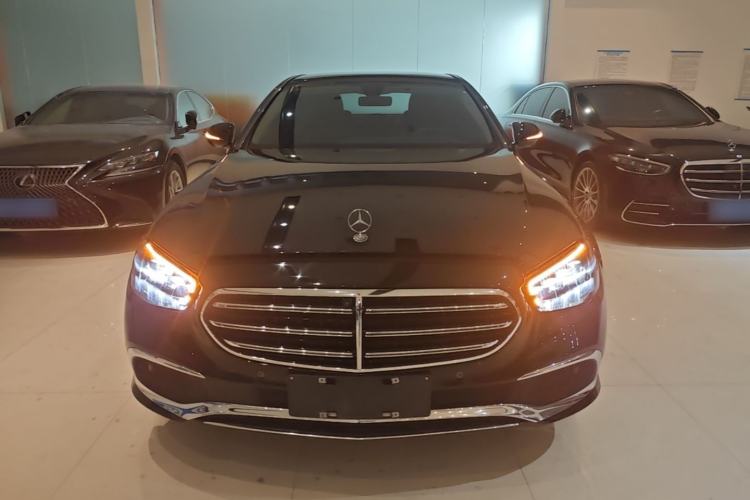 Used Mercedes-Benz E-Class 2022 Revised Version E 300 L Luxury Edition Front