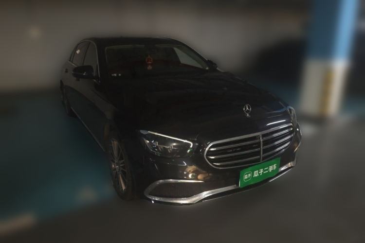 Used Mercedes-Benz E-Class 2022 E 260 L Front Right 45 Deg