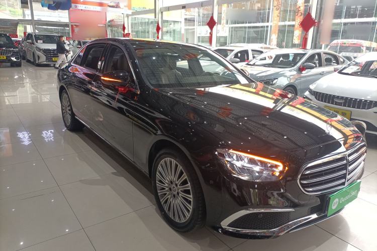 Used Mercedes-Benz E-Class 2022 Second Facelift E 300 L Luxury Edition Front Right 45 Deg