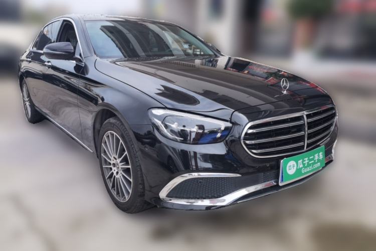 Used Mercedes-Benz E-Class 2022 Updated E 260 L Front Right 45 Deg