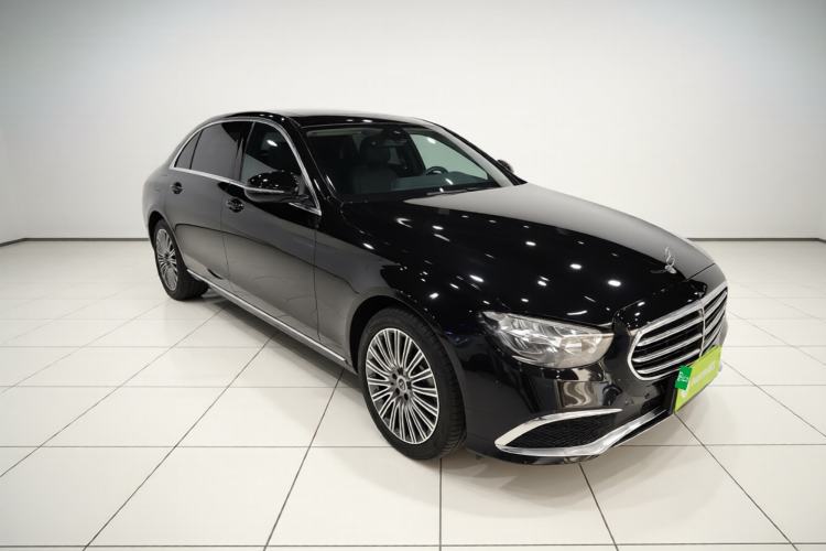 Used Mercedes-Benz E-Class 2022 Second Facelift E 300 L Fashion Edition Front Right 45 Deg
