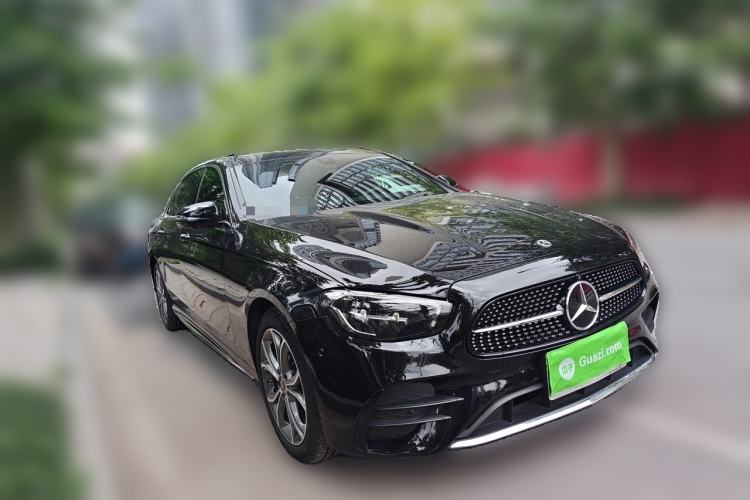 Used Mercedes-Benz E-Class 2022 Revised Version E 300 L Sport Luxury Edition Front Right 45 Deg